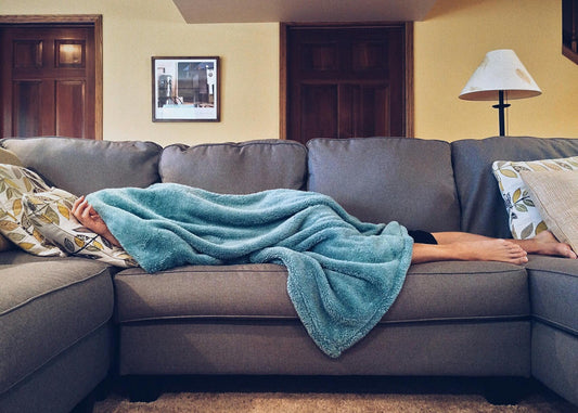 Fatigue au réveil malgré une bonne nuit  causes et solutions naturelles