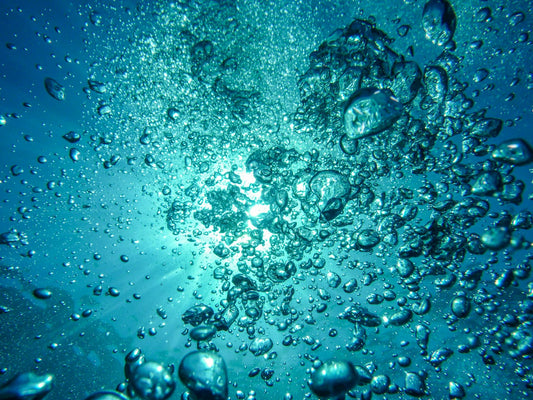 L’acide hyaluronique  l’actif star pour une peau hydratée, repulpée et lumineuse