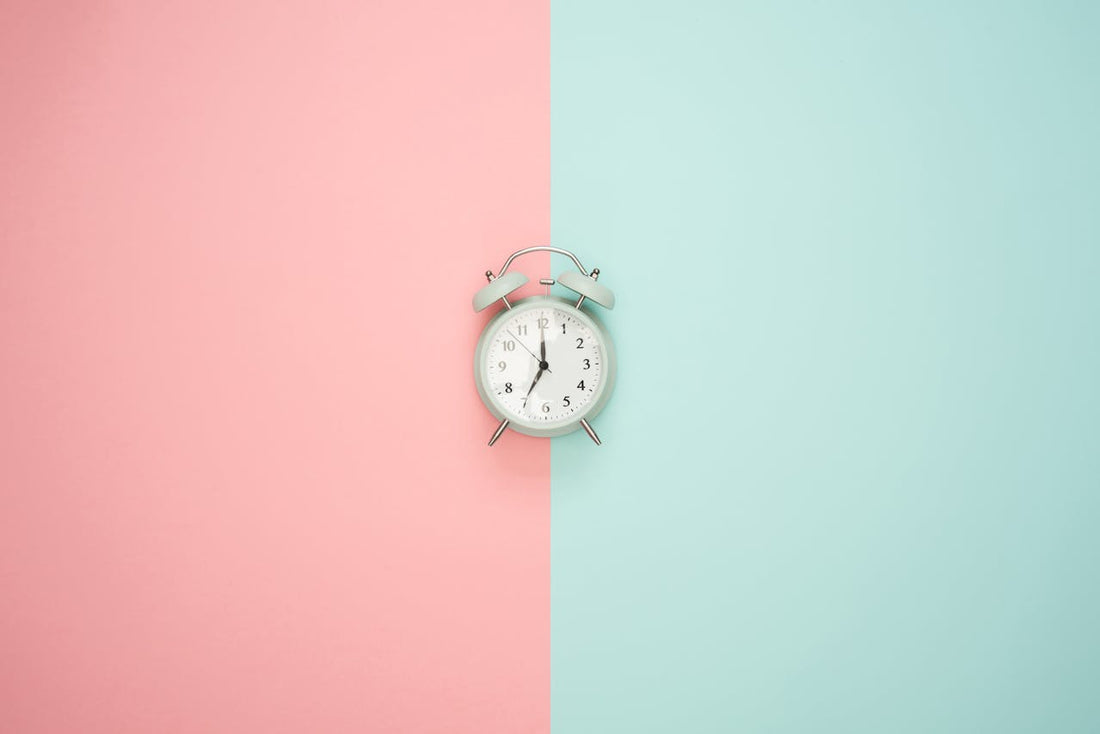 Pourquoi tu te réveilles souvent entre 2h et 4h du matin  (Solution naturelle)